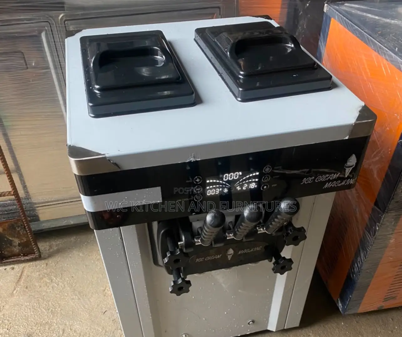 Ice Cream Machine