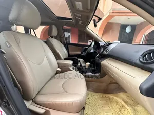 Toyota RAV4 2011 Brown