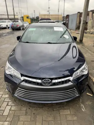 Toyota Camry XLE 4dr Sedan (2.5L 4cyl 6A) 2016 Blue