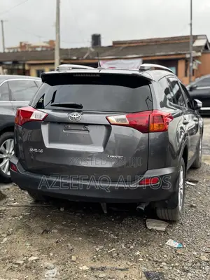 Toyota RAV4 Limited 4dr SUV AWD (2.5L 4cyl 6A) 2014 Gray