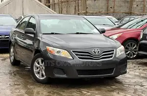 Toyota Camry 2.4 LE 2008 Gray