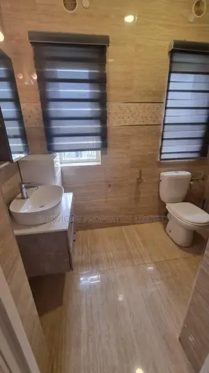 Furnished 2bdrm Apartment in Banana Island for rent