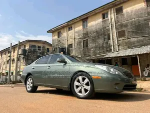 Lexus ES 2005 Green