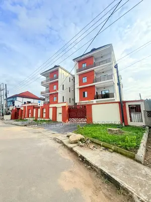 4bdrm Apartment in Ikeja GRA for sale