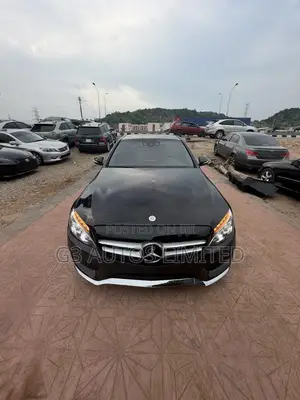 Mercedes-Benz C400 4Matic AWD Sedan (3.0L V6 7A) 2015 Black