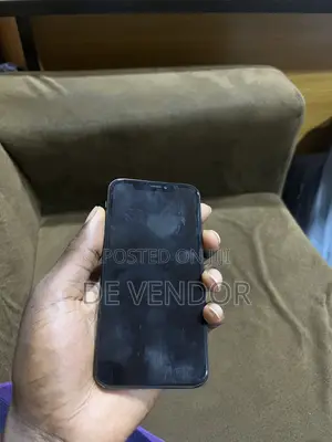 Apple iPhone X 64 GB Black