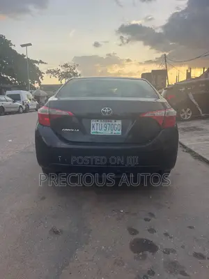Toyota Corolla 2014 Black