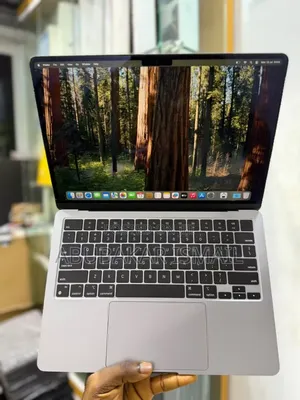 New Laptop Apple MacBook Air 2023 M2 8GB Apple M2 SSD 256GB