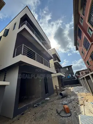 4bdrm Duplex in Aguda / Surulere for sale