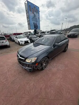 Mercedes-Benz C300 Luxury Sedan AWD (3.0L 6cyl 7A) 2009 Gray