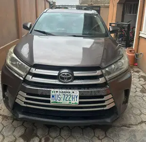 Toyota Highlander 2015 Gray