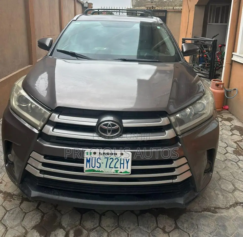 Toyota Highlander 2015 Gray