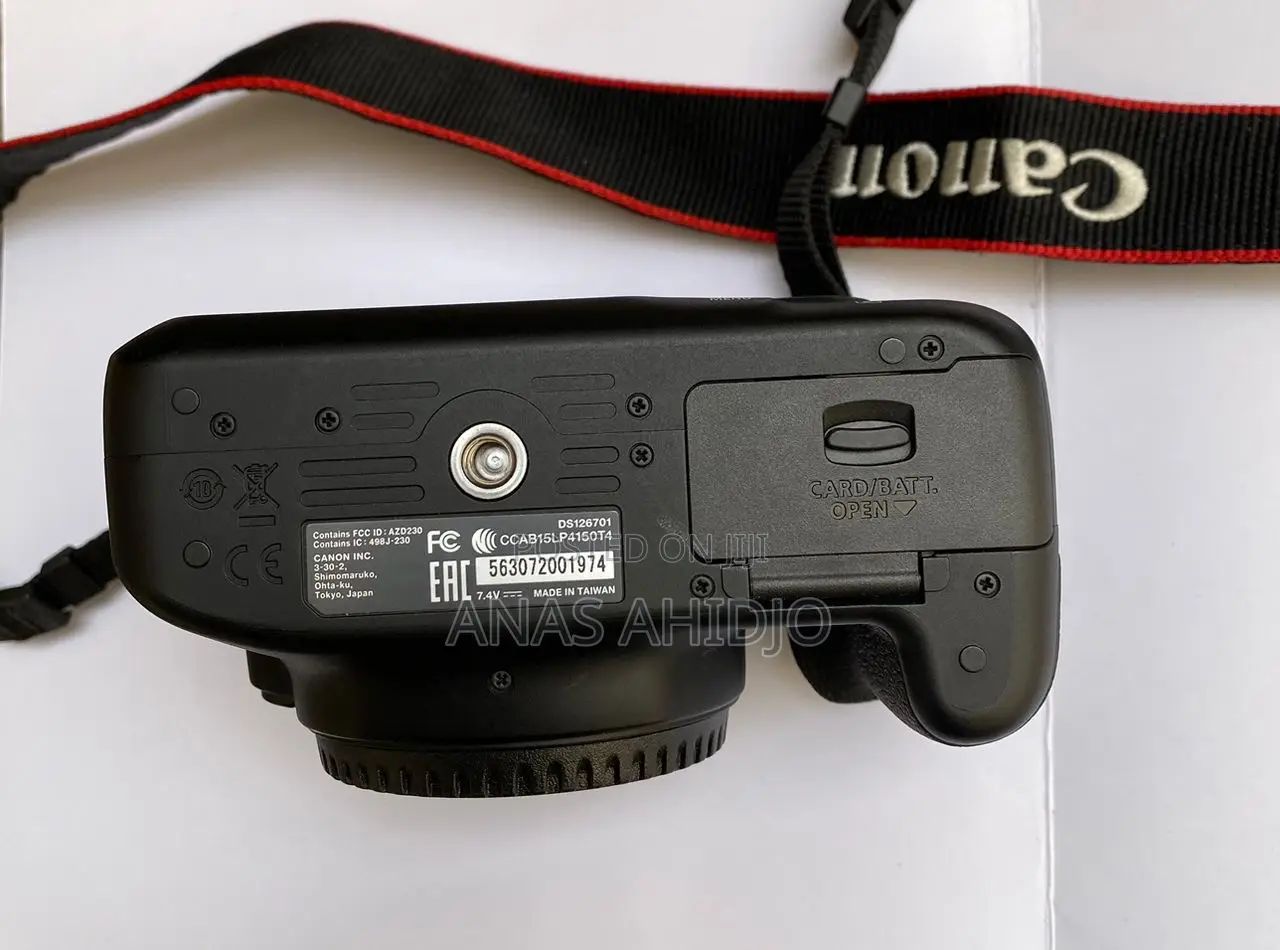 Canon Eos 4000d