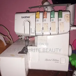4 Thread Brother Weaving Machine