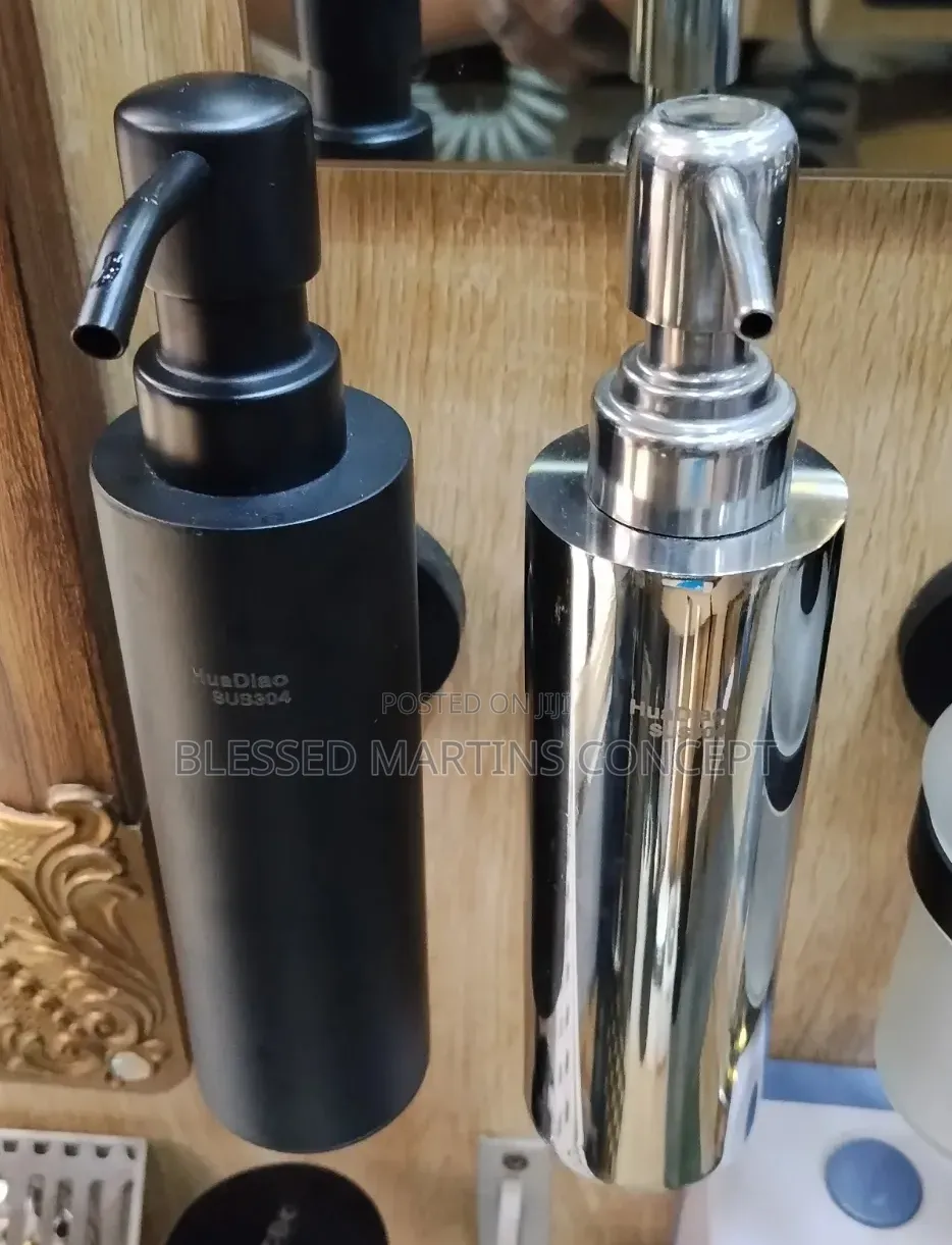 500ml Black Silver Color Manual Soap/Sanitizer Dispenser