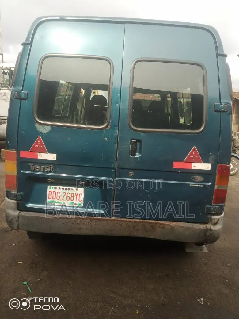 Ford Transit 2002 Green