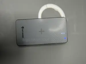 Stealth Fast Charger/ Wireless Charge/iQ / 8000mah