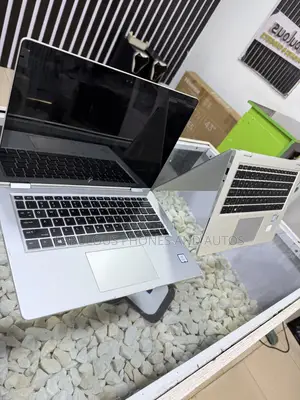 Laptop HP EliteBook x360 1030 G2 8GB Intel Core i5 SSD 256GB