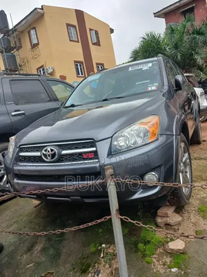 Toyota RAV4 Sport V6 2009 Gray