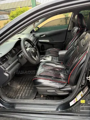 Toyota Camry SE 4dr Sedan (2.5L 4cyl 6A) 2013 Black
