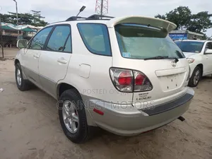 Lexus RX 2001 White