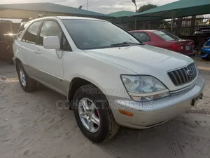 Lexus RX 2001 White