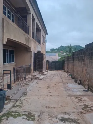 3bdrm Block of Flats in Sunshine School Area, Eleyele for rent