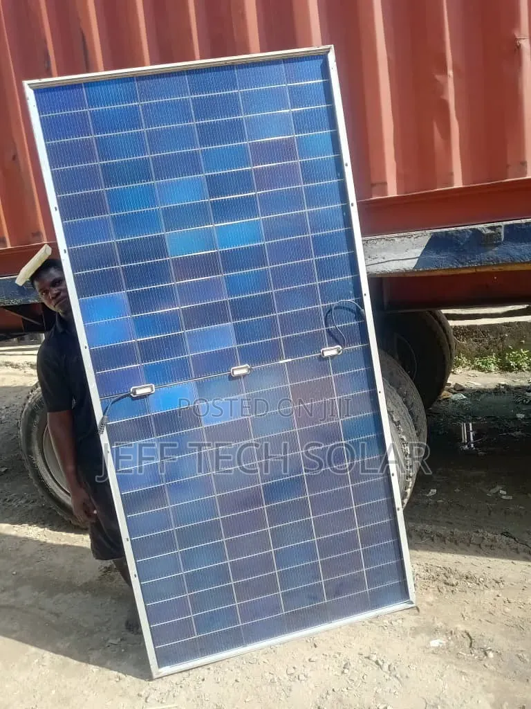 650 Watts JA Solar Panel Byphycial Panel