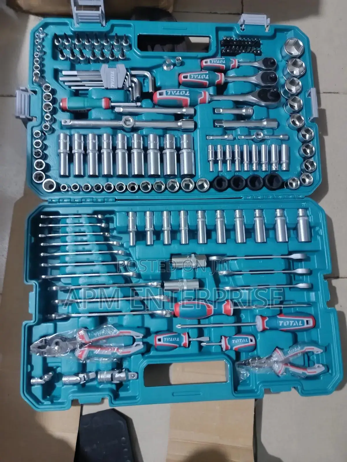 Complete Tool Box TOTAL