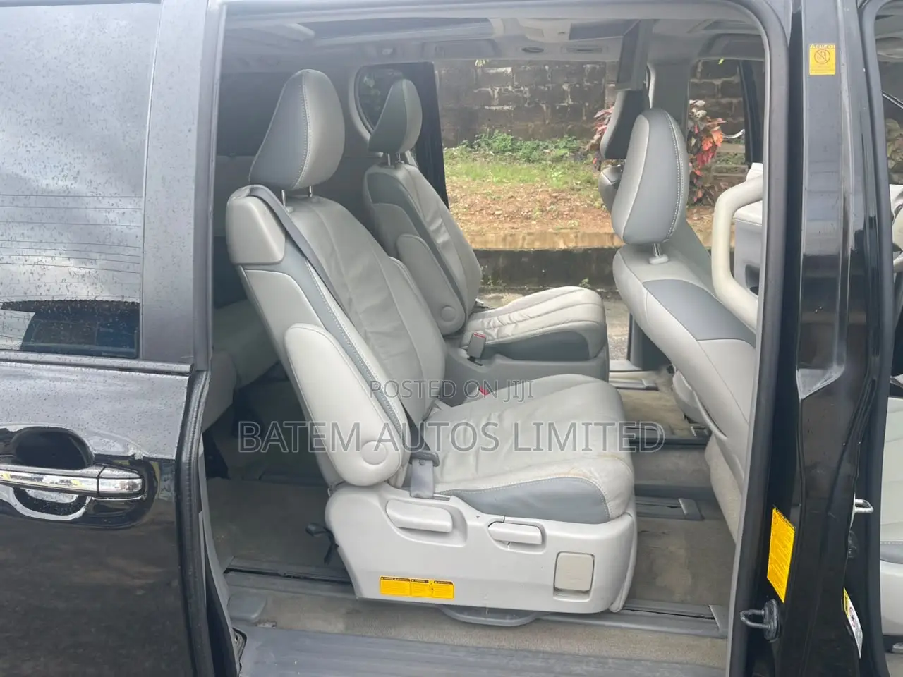 Toyota Sienna Limited 7 Passenger 2011 Black