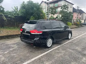 Toyota Sienna Limited 7 Passenger 2011 Black