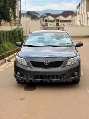 Toyota Corolla 2010 Gray