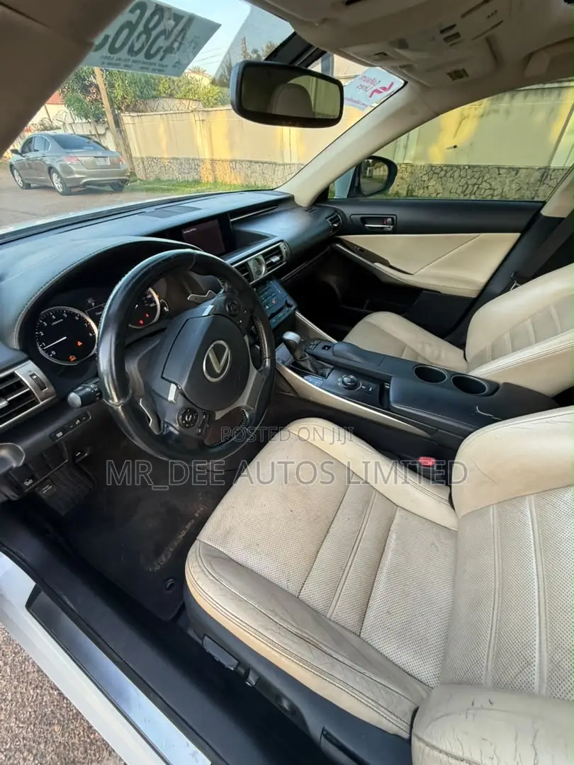 Lexus IS 250 2015 White