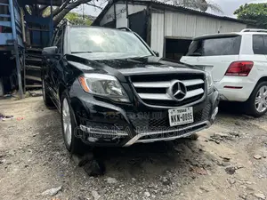 Mercedes-Benz GLK-Class 2015 Black