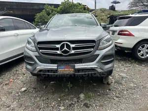 Mercedes-Benz GLE-Class 2018 Gray
