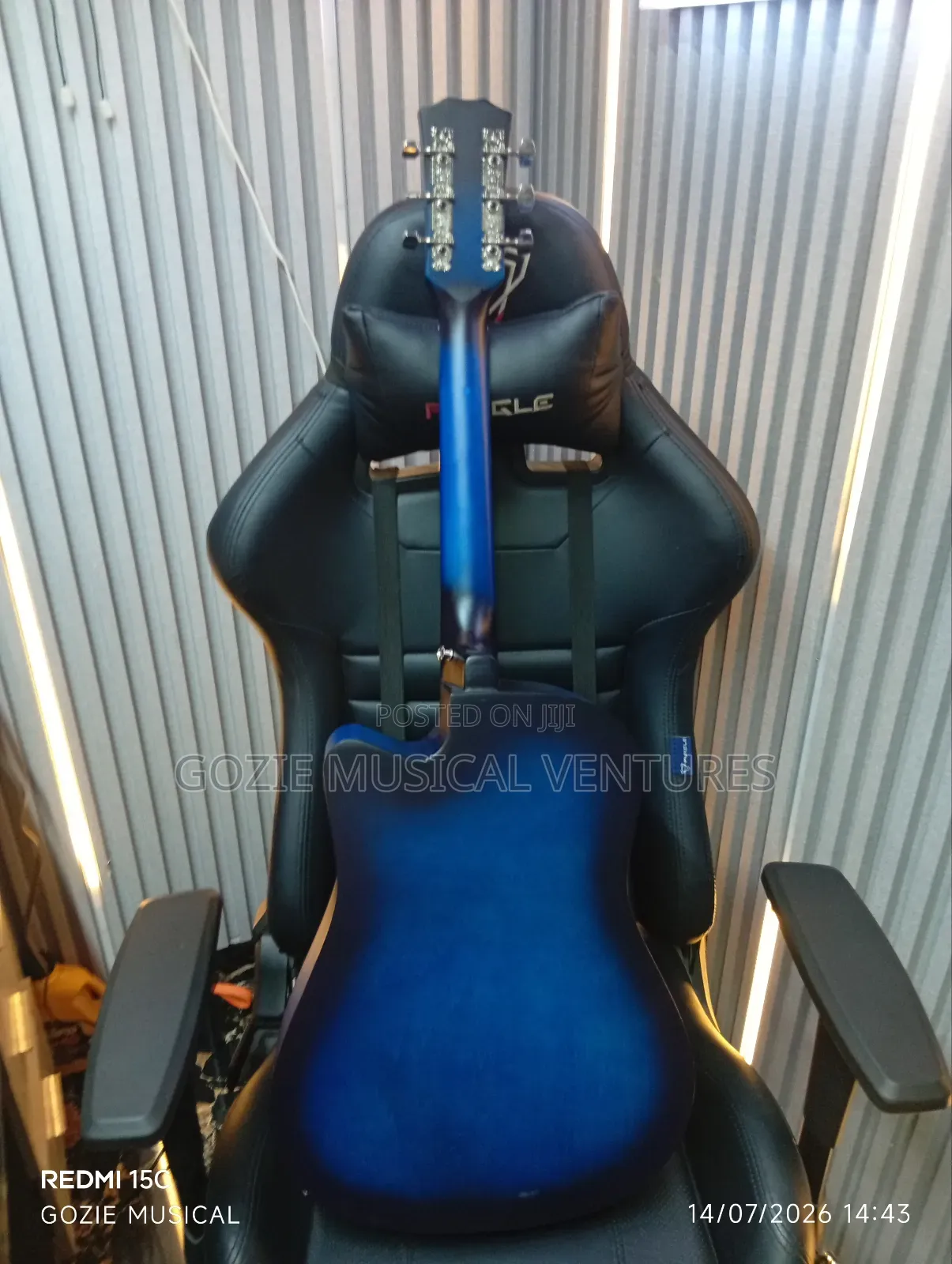38 Inches Acoustic Guitar 6 Strings