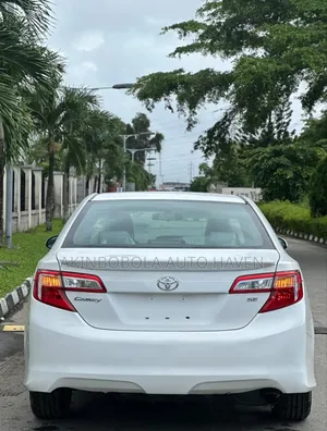Toyota Camry 2014 White