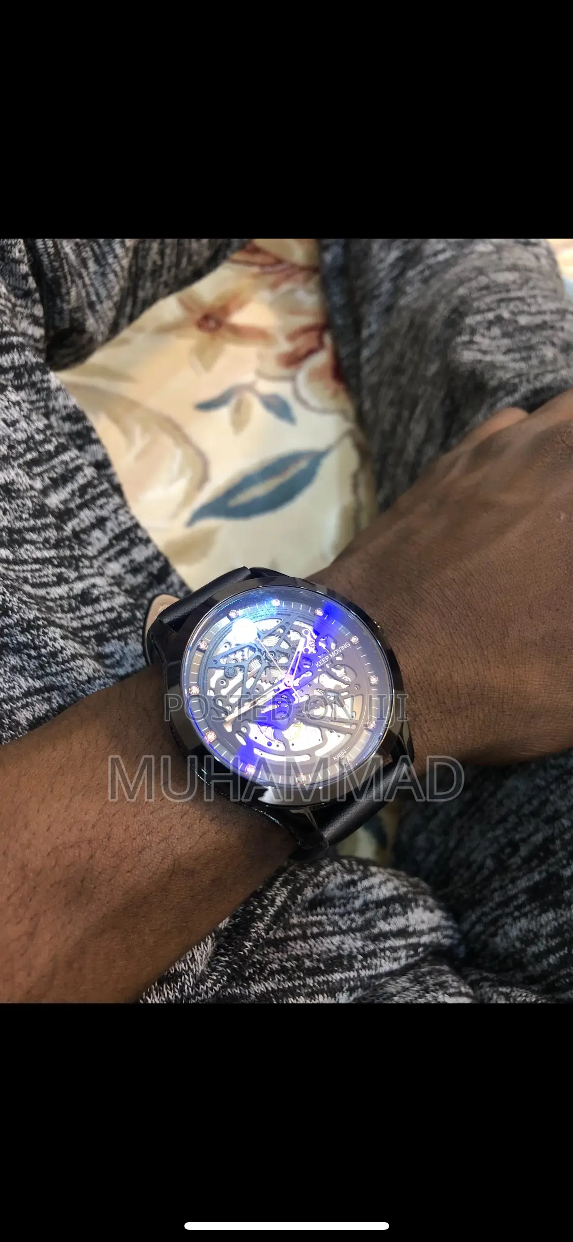 Clean Keep Moving Skeleton Mechanical Wristwatch
