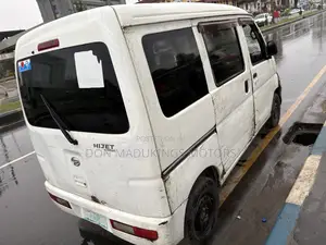 Daihatsu Hijet 2002 White