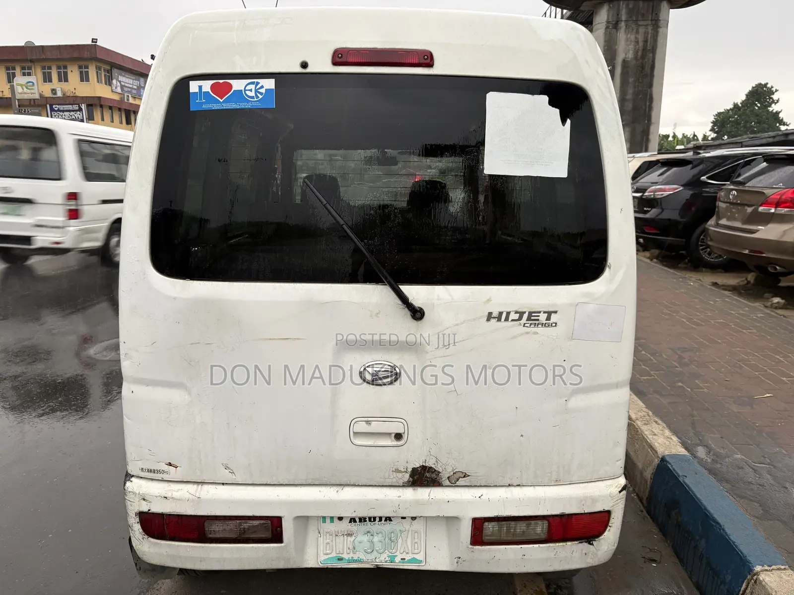 Daihatsu Hijet 2002 White