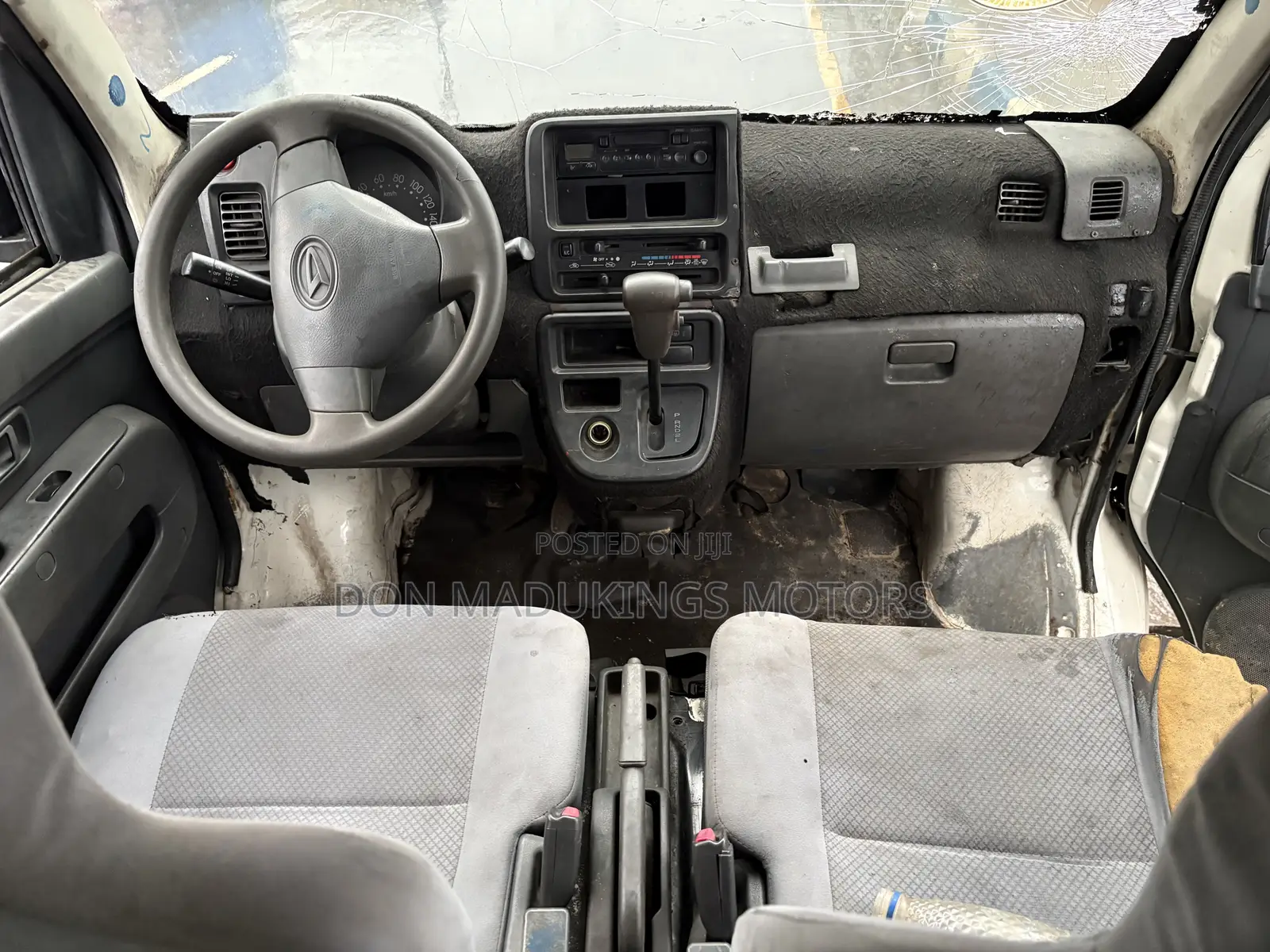 Daihatsu Hijet 2002 White