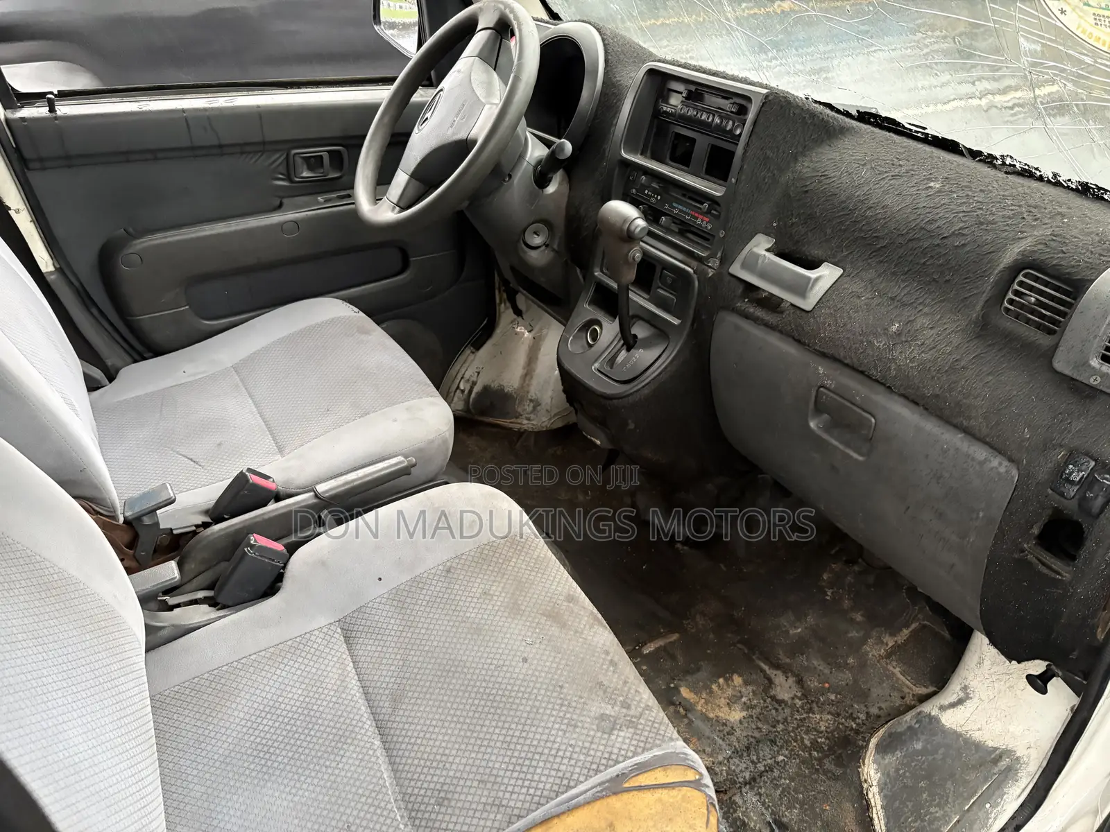 Daihatsu Hijet 2002 White