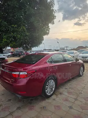 Lexus ES 350 FWD 2013 Red