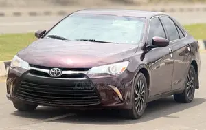 Toyota Camry 2016 Maroon