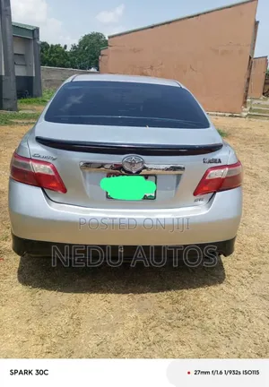 Toyota Camry 2008 Silver