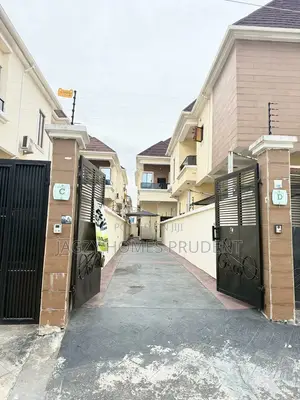 4bdrm Duplex in Ikota Villa Estate for rent