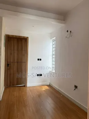 4bdrm Townhouse / Terrace in Lekki Phase 0Ne for rent