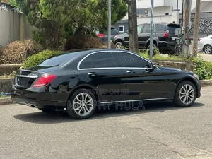 Mercedes-Benz C300 2015 Black