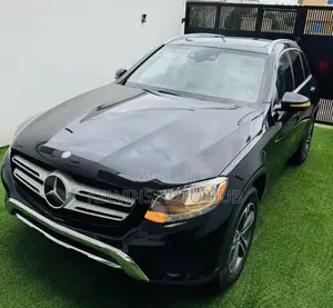 Mercedes-Benz GLC-Class 2016 Black
