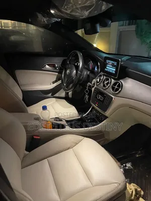 Mercedes-Benz CLA-Class 2018 White